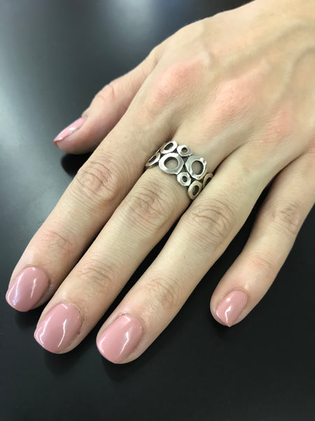 Band of Circles (Size P)