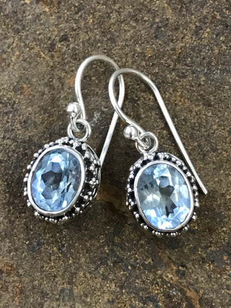 Aquamarine Oval Detail