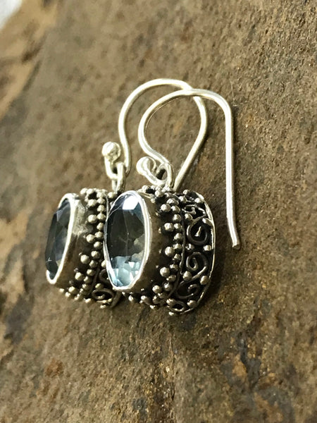 Aquamarine Oval Detail