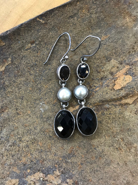 Onyx, Pearl & Quartz