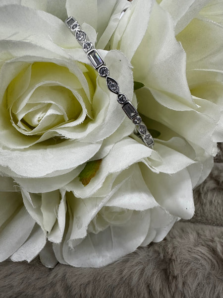 Clip-In Bangle