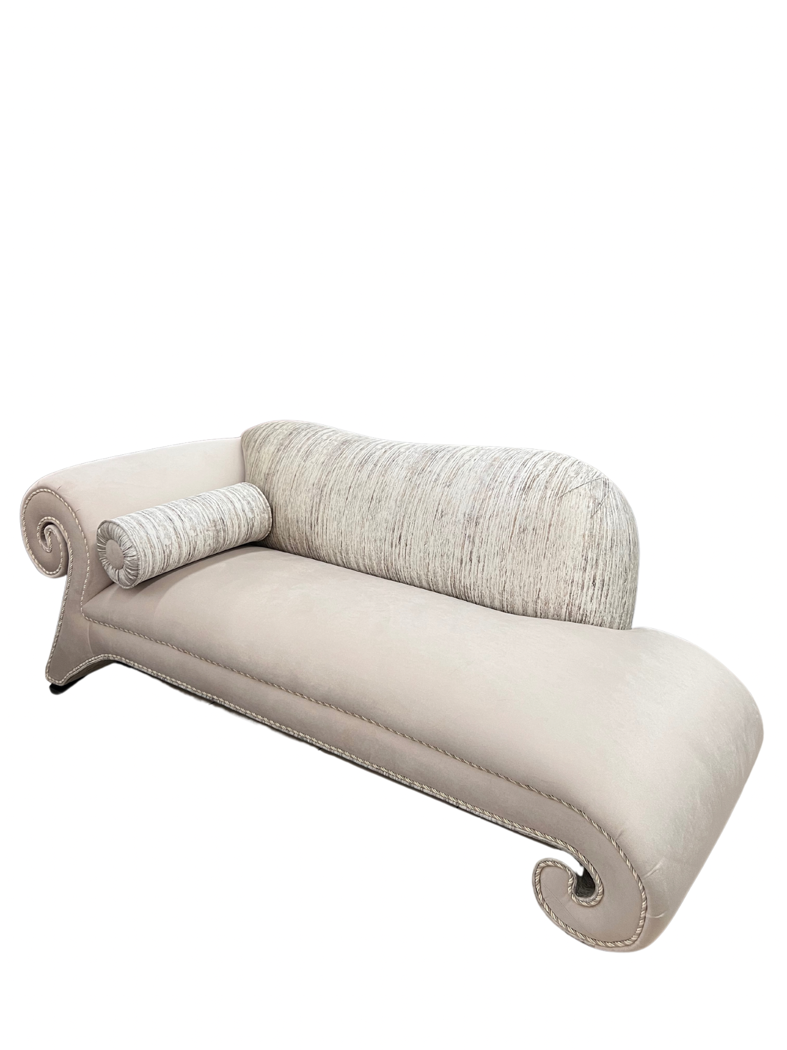 Twirly Velvet Chaise