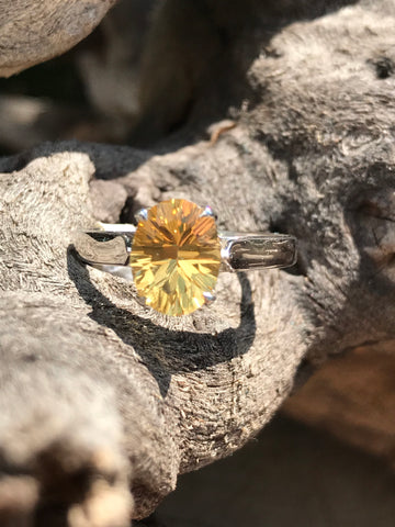 Laser Cut Citrine (Size O)