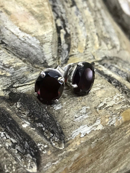 Garnet Stud Large