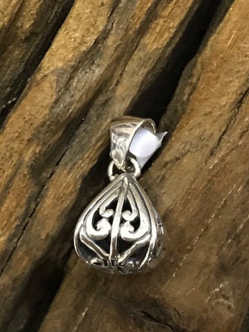 Detailed Pendant