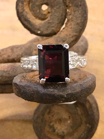 Garnet Rectangle with Cubics