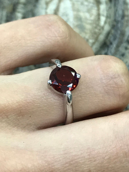 Light Garnet Ring (Size M)